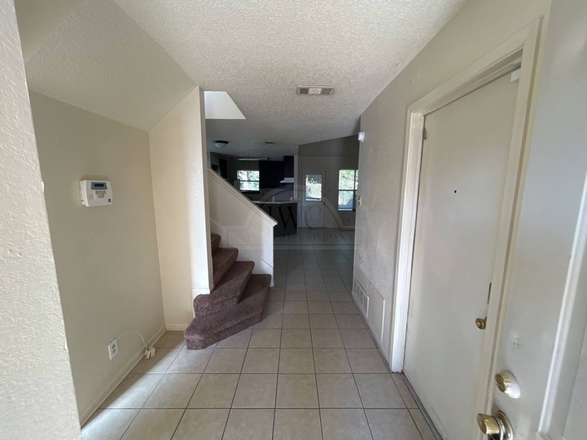Townhouse for rent at 1307 Opal, Killeen, TX 76543