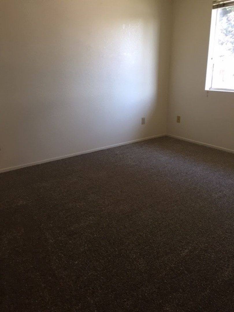 Apartment for rent at 1405-1409 Longbranch, Grover Beach, CA 93433
