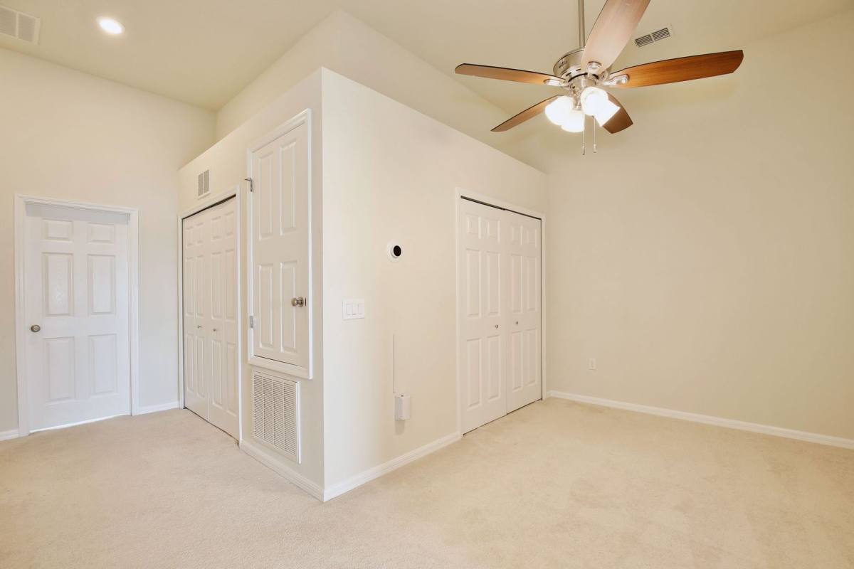 Townhouse for rent at 3924 Plainview Dr, Orlando, FL 32824