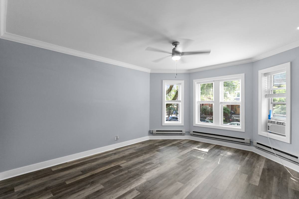 Apartment for rent at 3819 N Greenview Ave #1N, Chicago, IL 60613