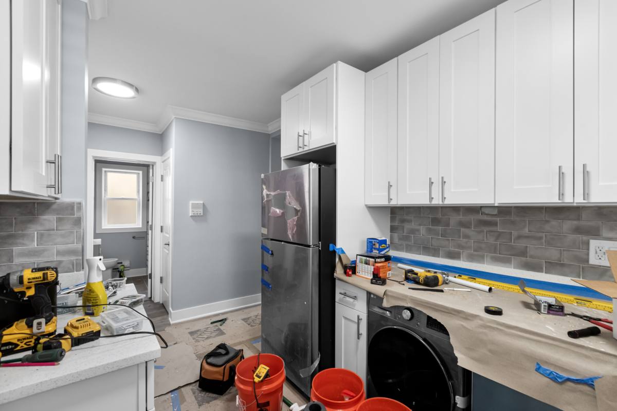 Apartment for rent at 3819 N Greenview Ave #1N, Chicago, IL 60613