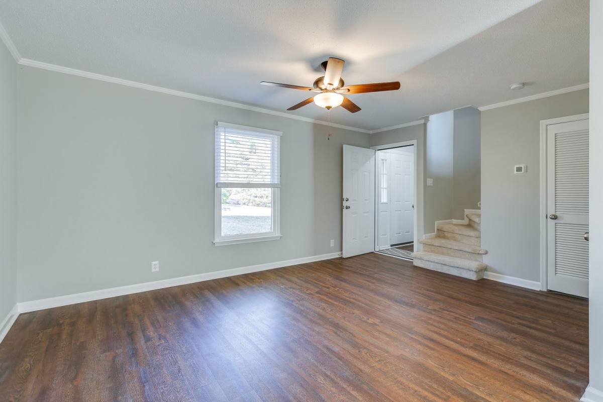 Townhouse for rent at 1023 Chicasaw Trail, Columbia, TN 38401