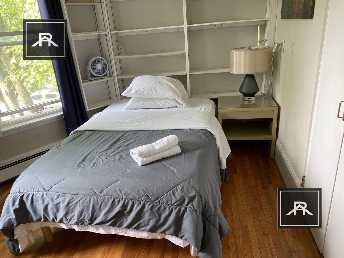Apartment for rent at 1002 Memorial Dr #2F, Cambridge, MA 02138