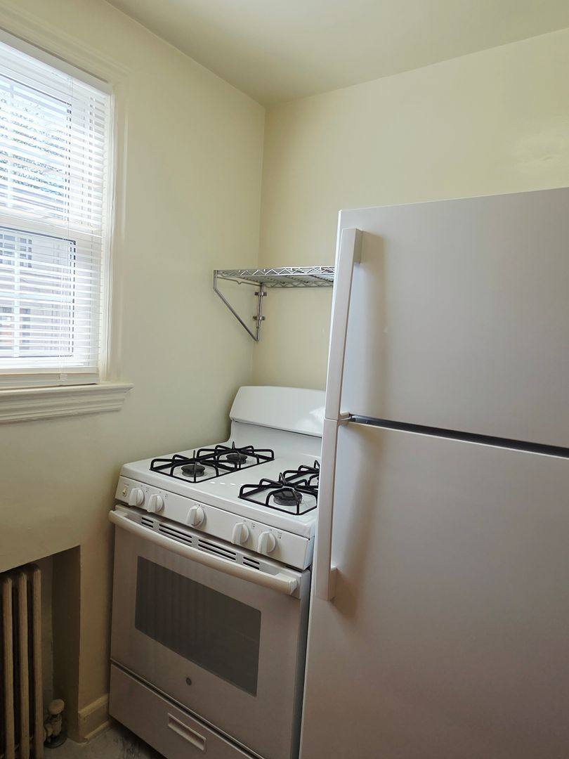 Apartment for rent at 1520-1530 N Lancaster St, Arlington, VA 22205