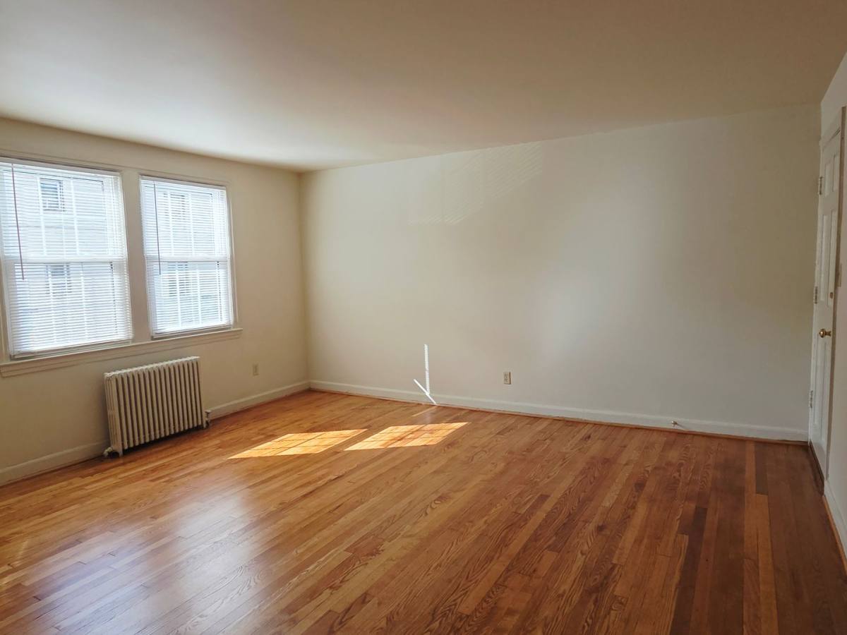 Apartment for rent at 1520-1530 N Lancaster St, Arlington, VA 22205
