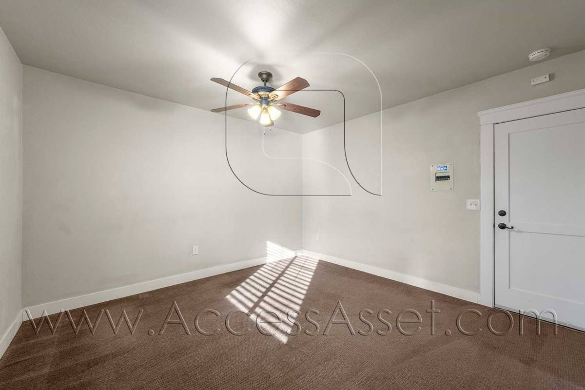 Apartment for rent at 226 E Peck St, Lake Elsinore, CA 92530