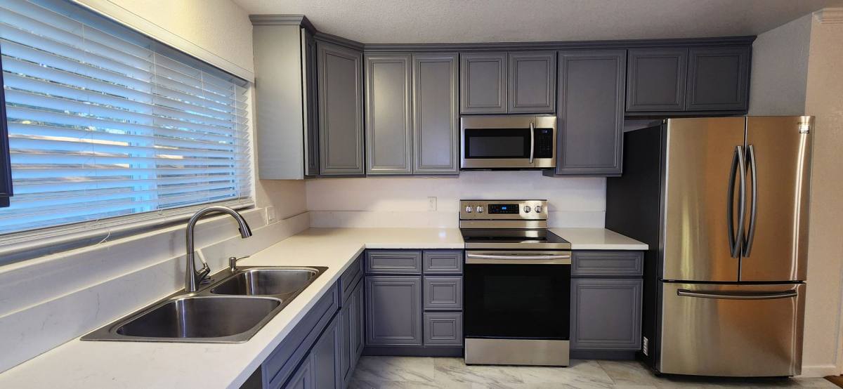 Apartment for rent at 1430 V St, Sacramento, CA 95818