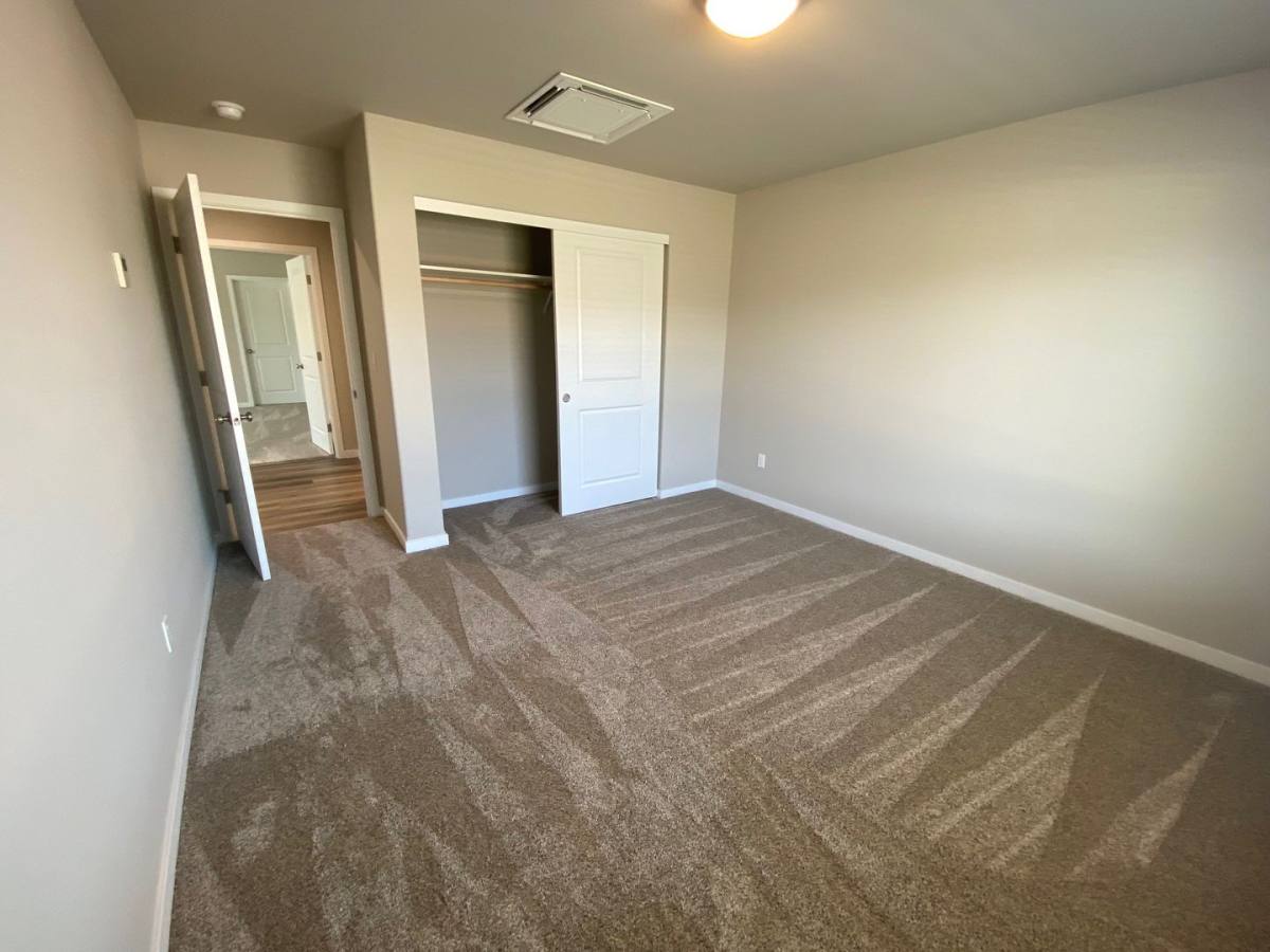House for rent at 109 Citation Court, Winston, OR 97496