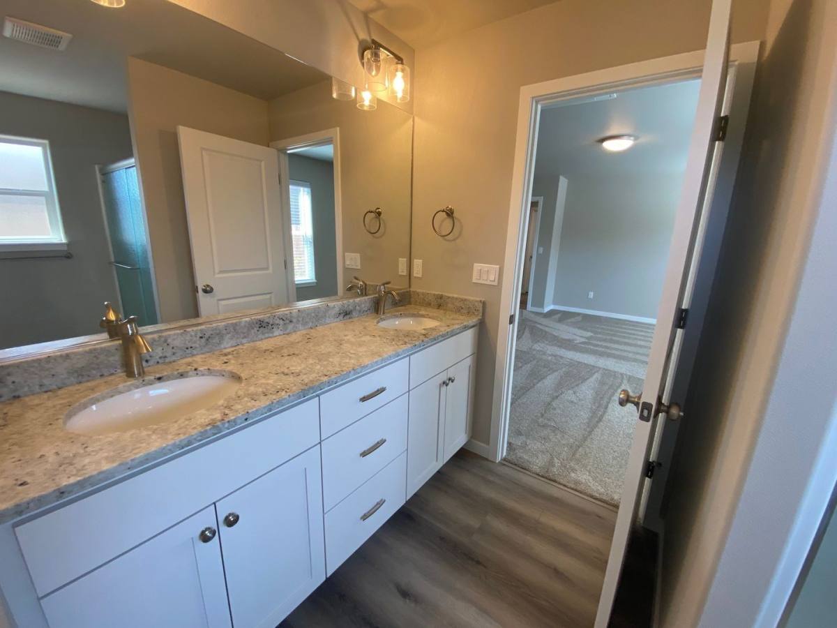 House for rent at 109 Citation Court, Winston, OR 97496