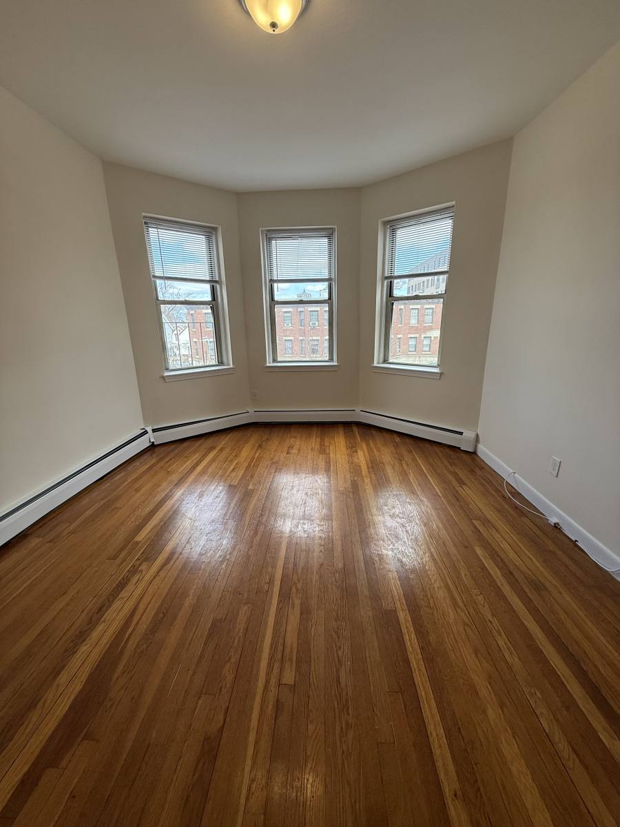 Apartment for rent at 64 Brighton Ave #306D, Allston, MA 02134