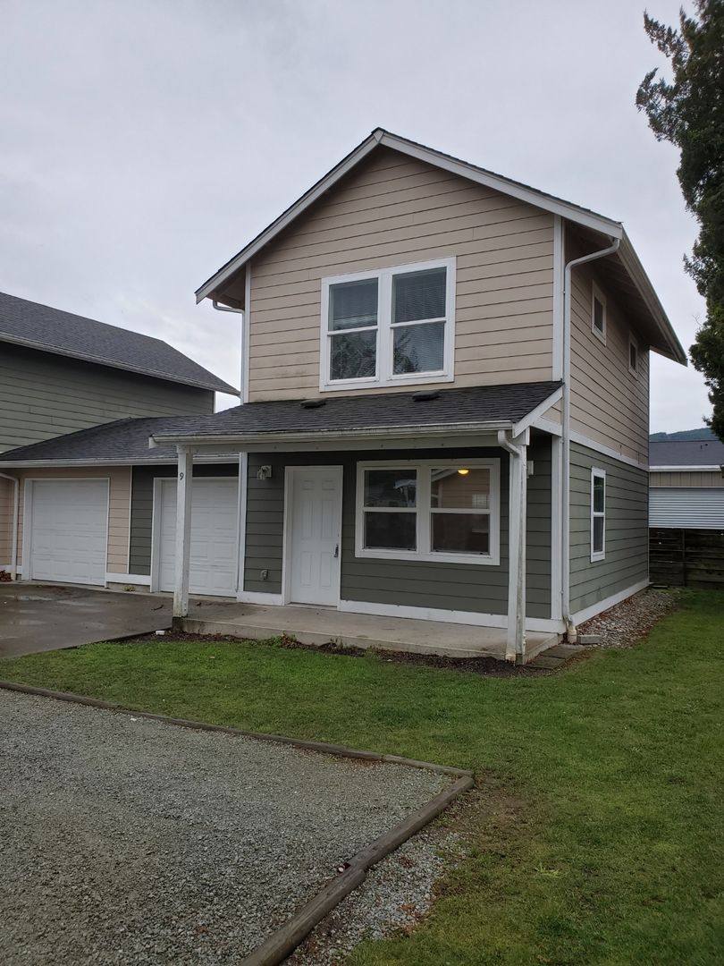 Apartment for rent at 625 Township St, Sedro Woolley, WA 98284