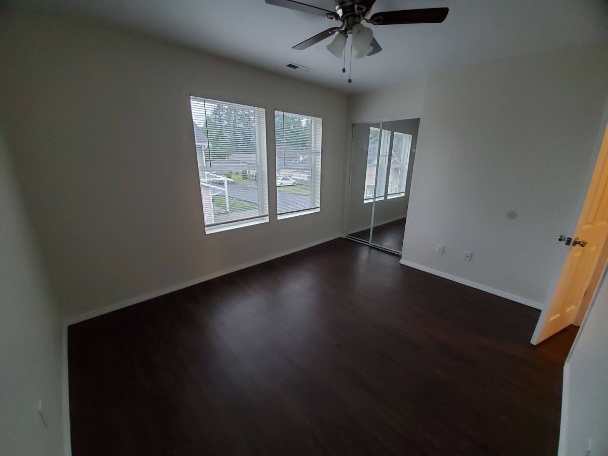 Apartment for rent at 625 Township St, Sedro Woolley, WA 98284