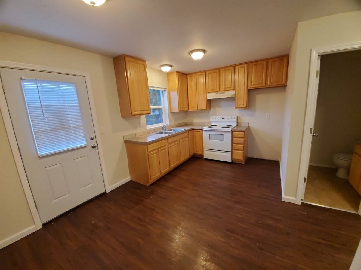 Apartment for rent at 625 Township St, Sedro Woolley, WA 98284