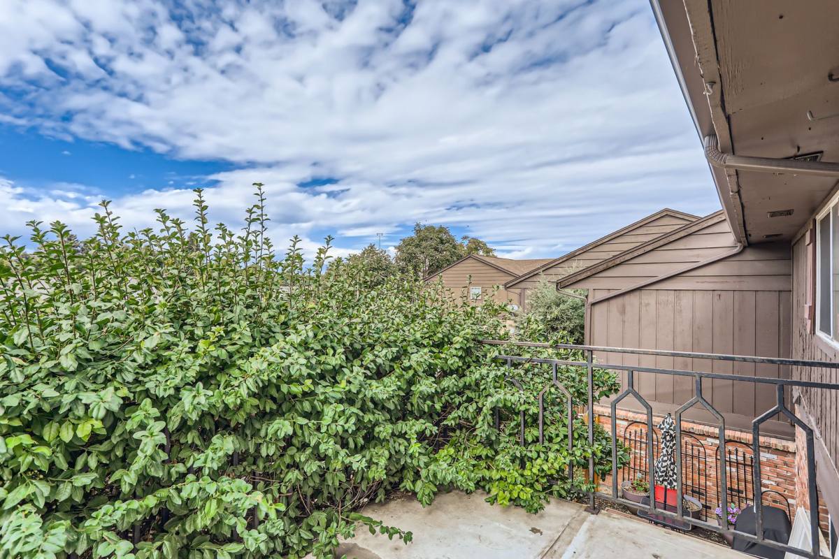 Condo for rent at 3855 S Monaco Parkway, Denver, CO 80237