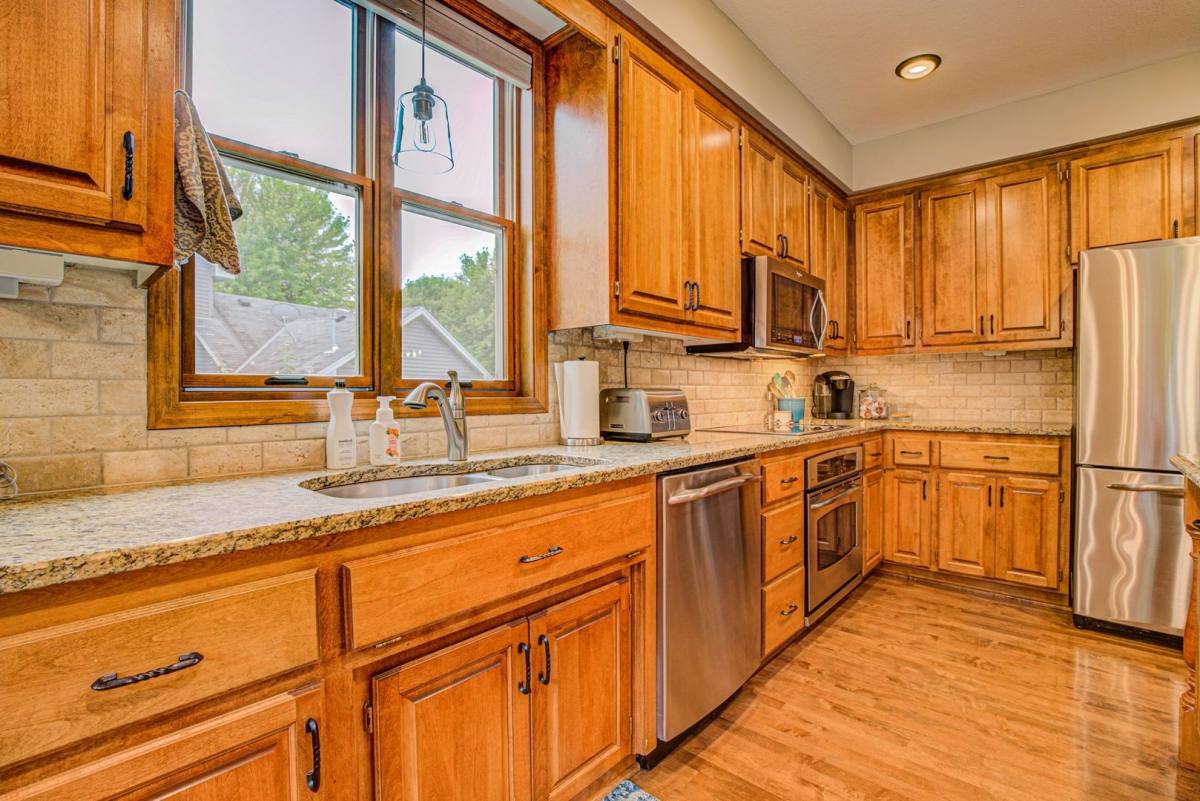 House for rent at 2456 Hunter Dr, Chanhassen, MN 55317