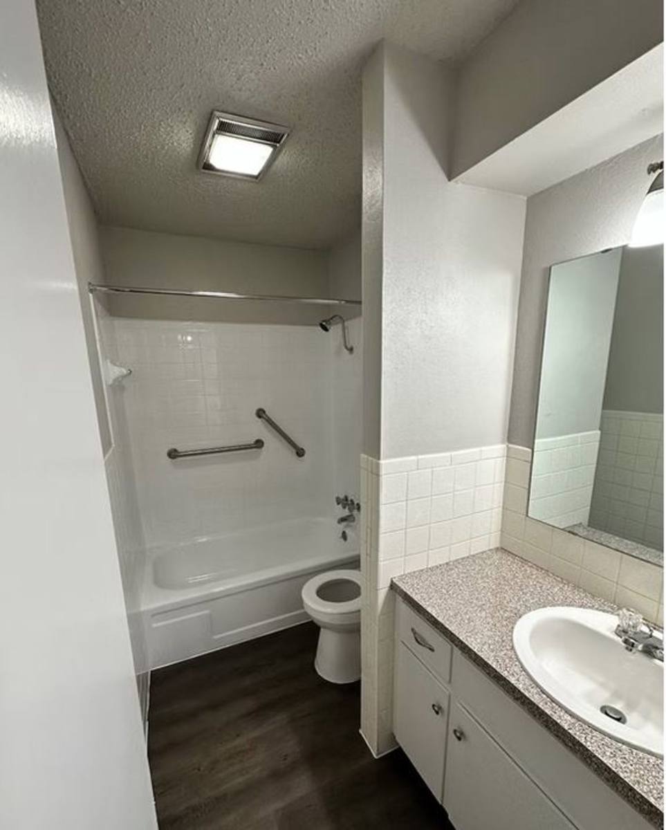 Apartment for rent at 3101 Oakview Dr, Temple, TX 76502