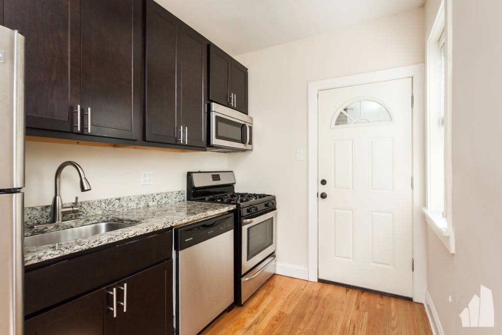 Apartment for rent at 40365 N Ashland, Chicago, IL 60613