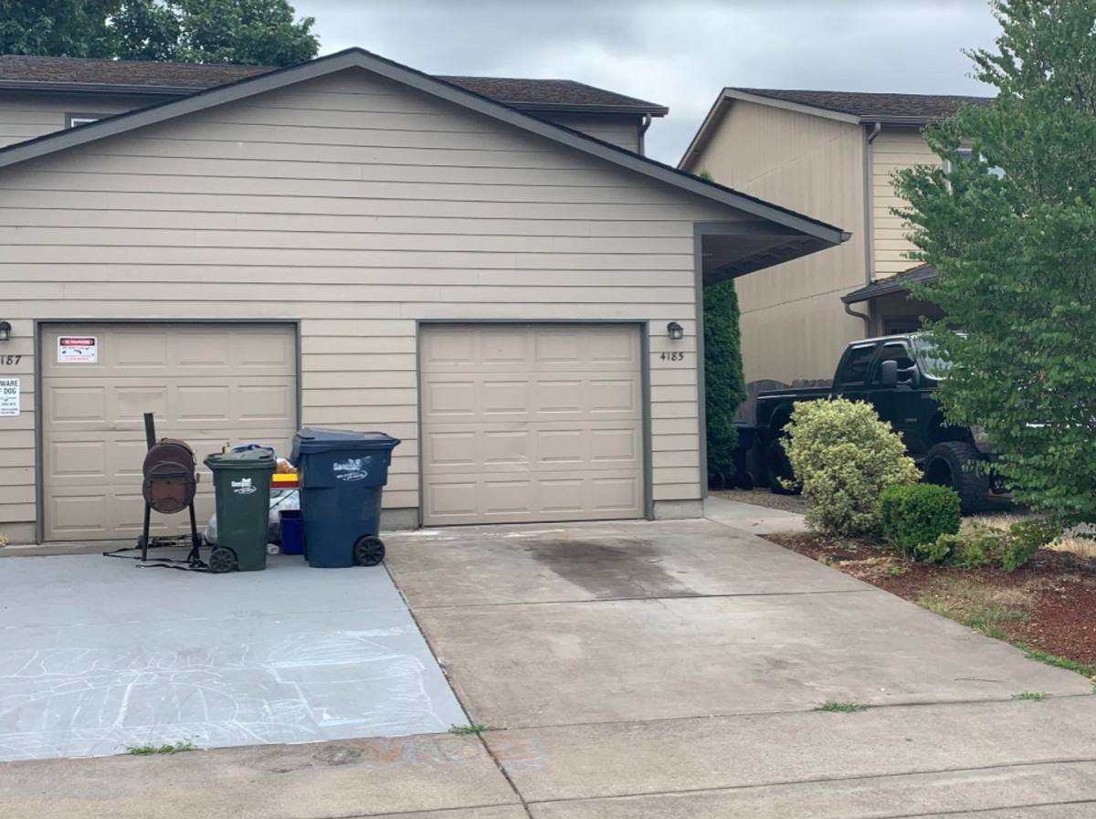 Apartment for rent at 4185 4187 Glacier View Dr, Springfield, OR 97478