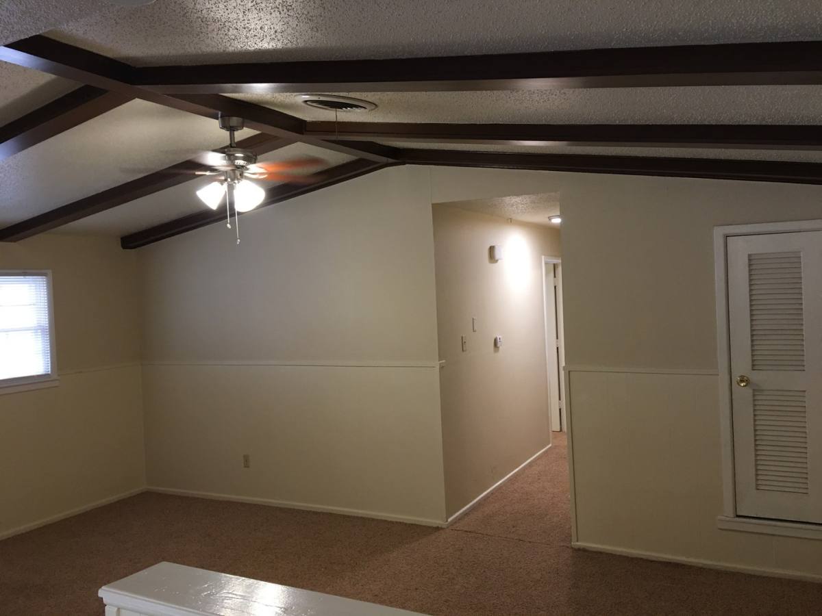 Apartment for rent at 4210 18th St, Lubbock, TX 79416