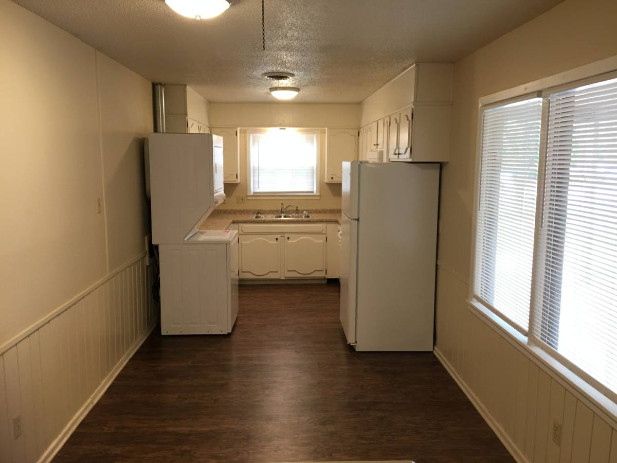 Apartment for rent at 4210 18th St, Lubbock, TX 79416