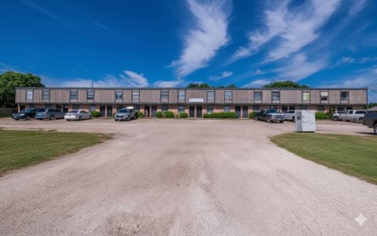 Apartment for rent at 350 N Ave, Crawford, TX 76638