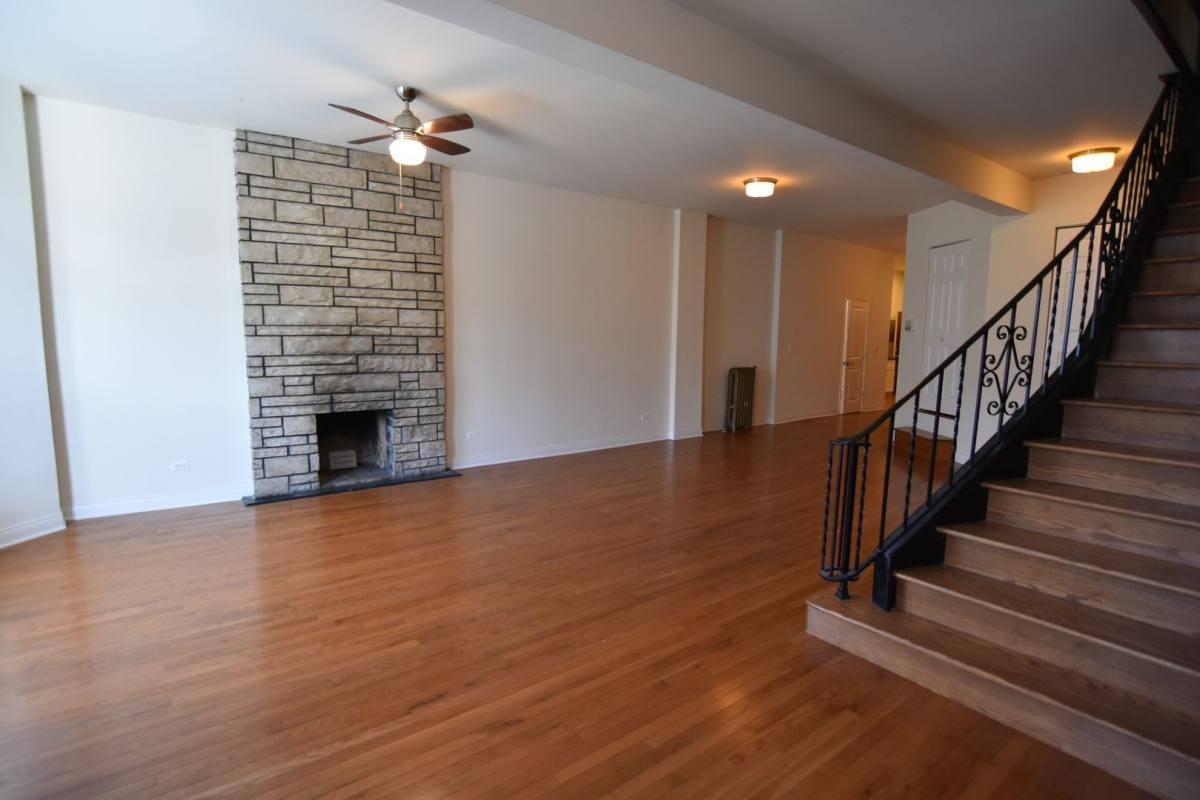 Apartment for rent at 900-908 W Belmont #904, Chicago, IL 60657