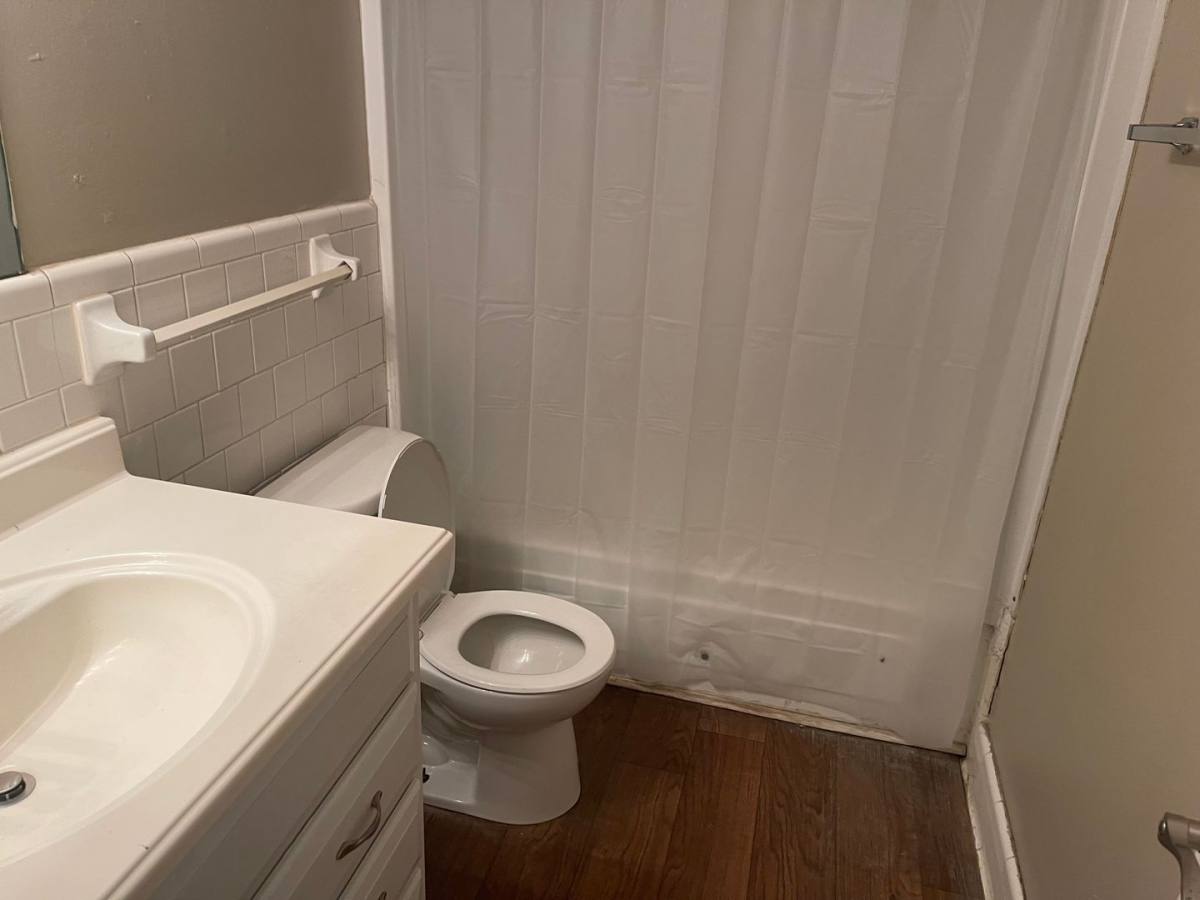 Apartment for rent at 1935 Dawsey St #2, Tallahassee, FL 32303