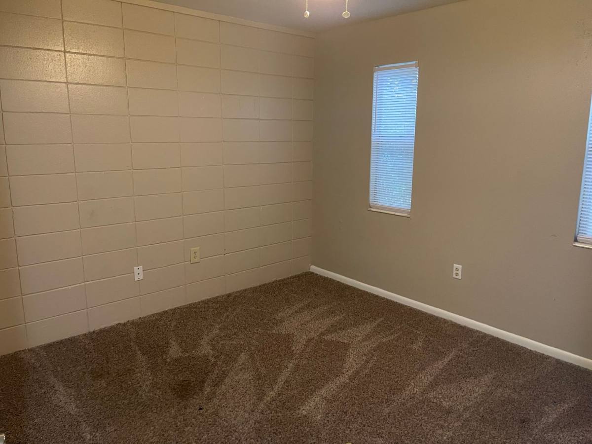 Apartment for rent at 1935 Dawsey St #2, Tallahassee, FL 32303