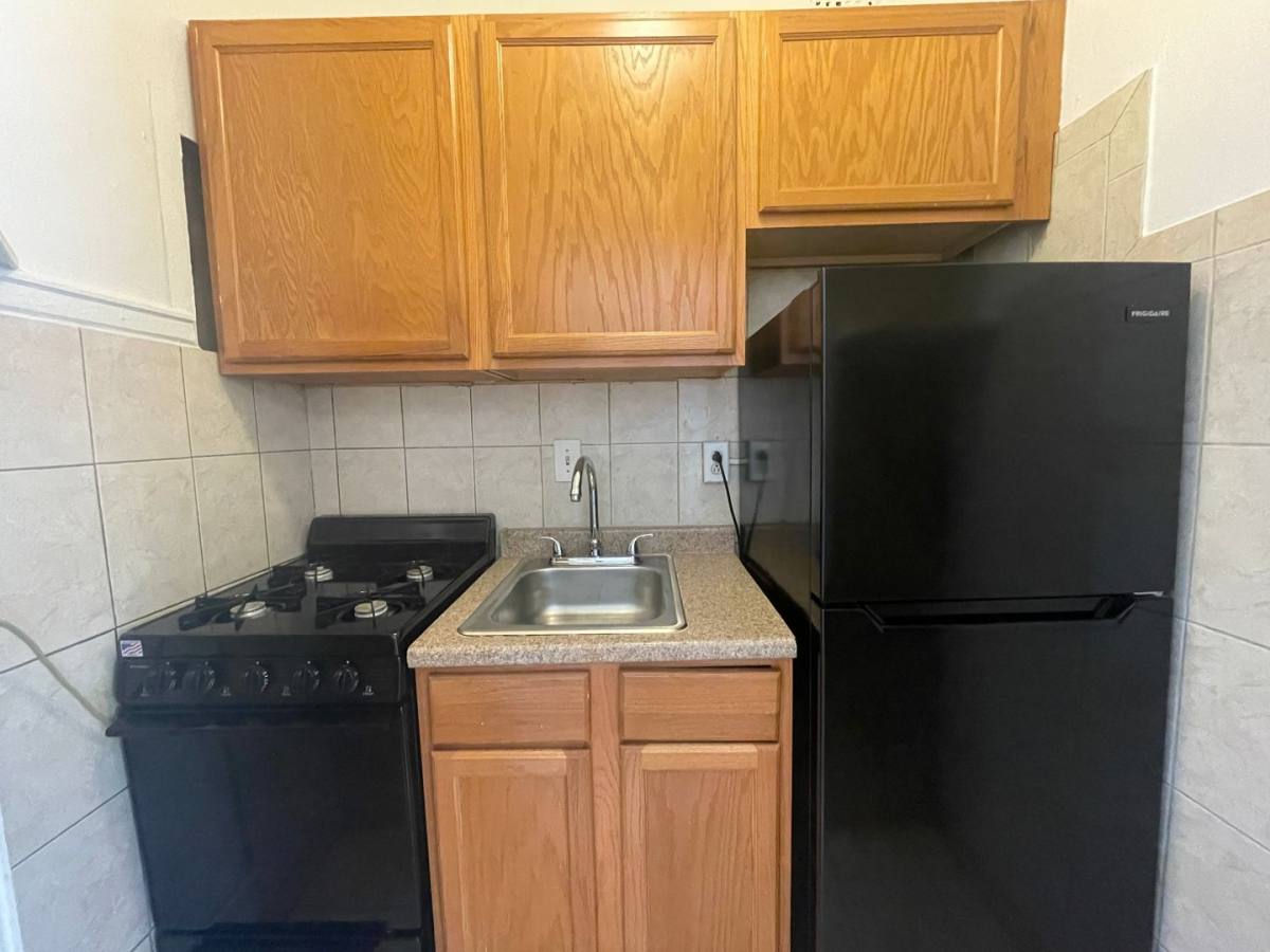 Apartment for rent at 434 Wellington Ave #604, Chicago, IL 60657