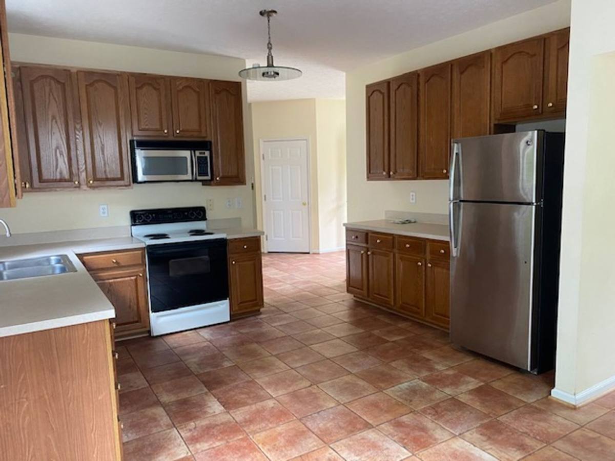 House for rent at 6108 Shrewsbury Square, Williamsburg, VA 23188