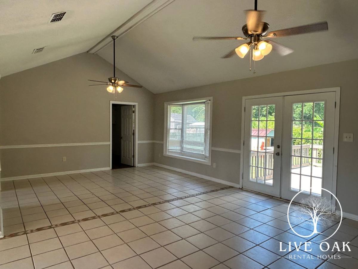 House for rent at 952 Gulfstream Rd, Hinesville, GA 31313