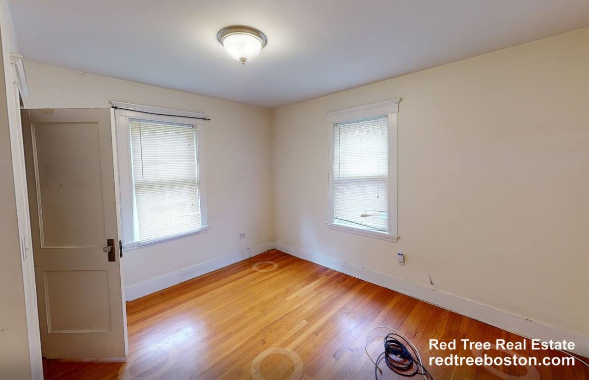 Apartment for rent at 189 Wordsworth St #1, East Boston, MA 02128