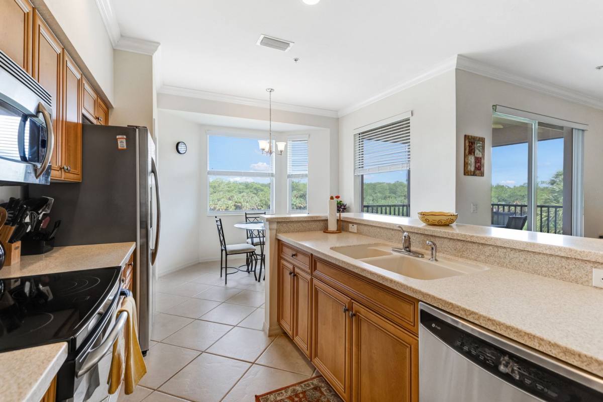 Condo for rent at 10313 Heritage Bay Blvd, Naples, FL 34120