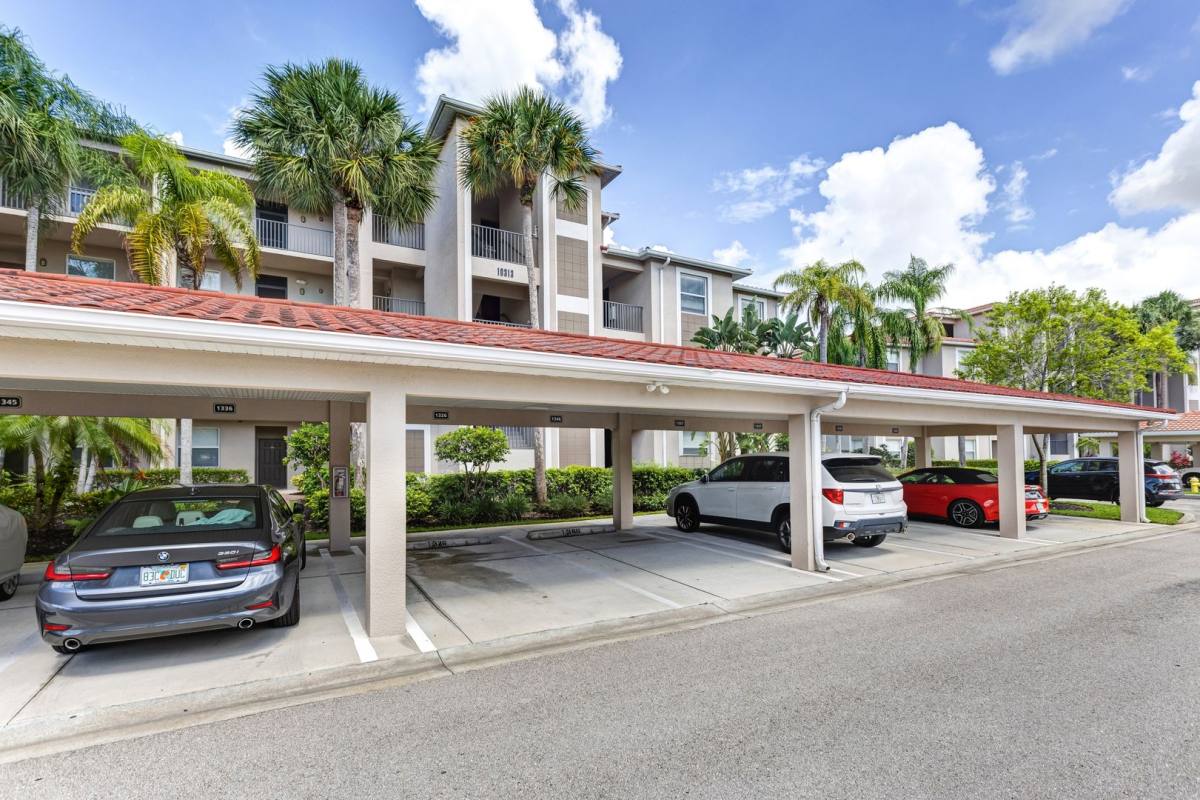 Condo for rent at 10313 Heritage Bay Blvd, Naples, FL 34120