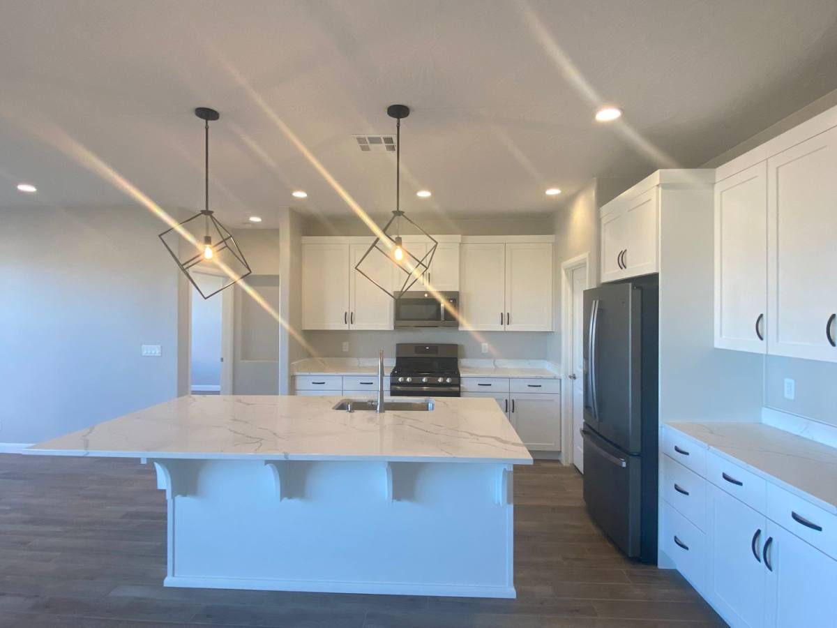 House for rent at 1422 W Pocket Mesa Dr, Saint George, UT 84770
