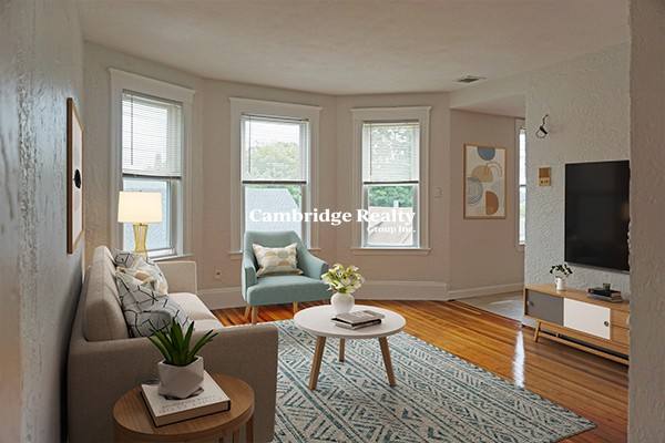 Apartment for rent at 56-58 Oxford St #58-3T, Somerville, MA 02143