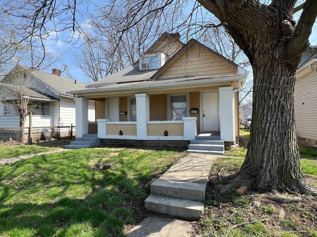 Apartment for rent at 1529 Hiatt St, Indianapolis, IN 46221