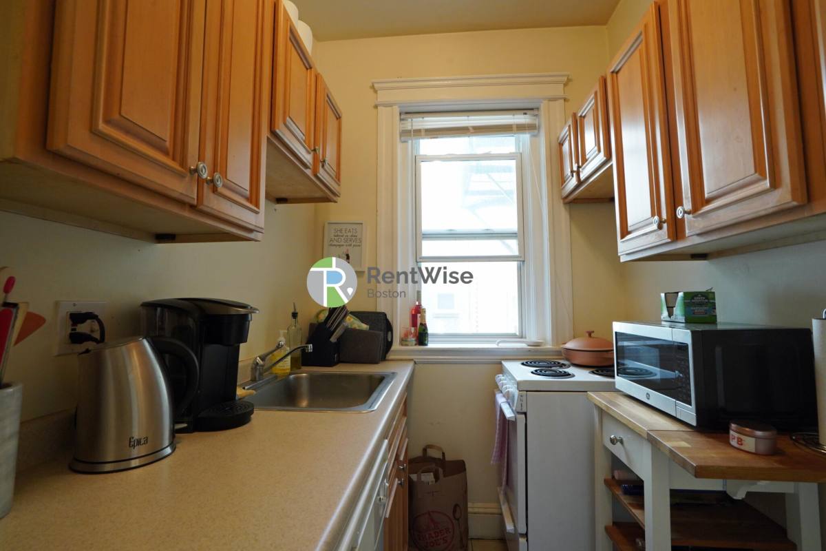 Apartment for rent at 1844 Commonwealth Ave #1, Brighton, MA 02135