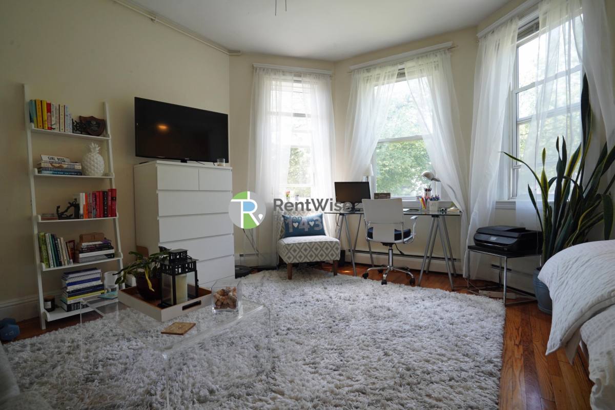 Apartment for rent at 1844 Commonwealth Ave #1, Brighton, MA 02135