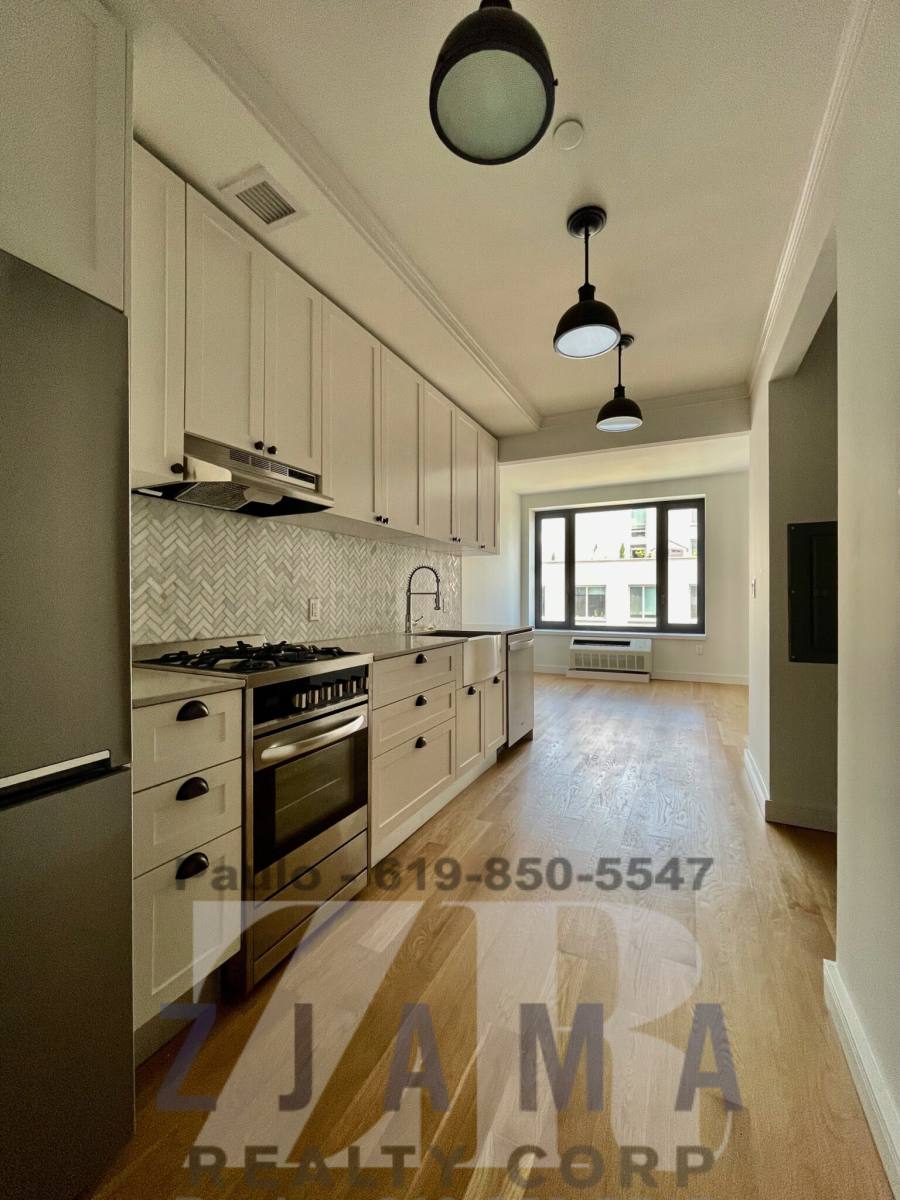 Apartment for rent at 409 Eastern Parkway #712, Brooklyn, NY 11216