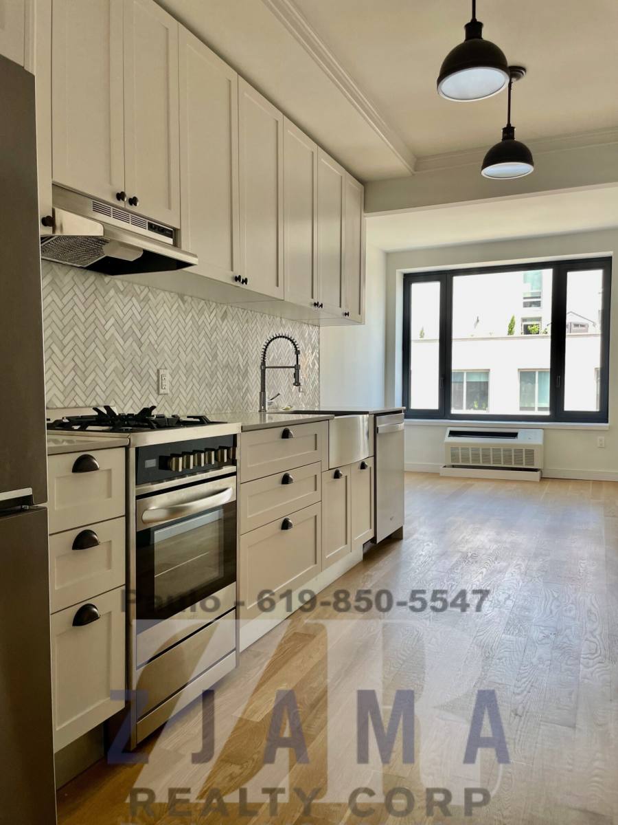 Apartment for rent at 409 Eastern Parkway #712, Brooklyn, NY 11216