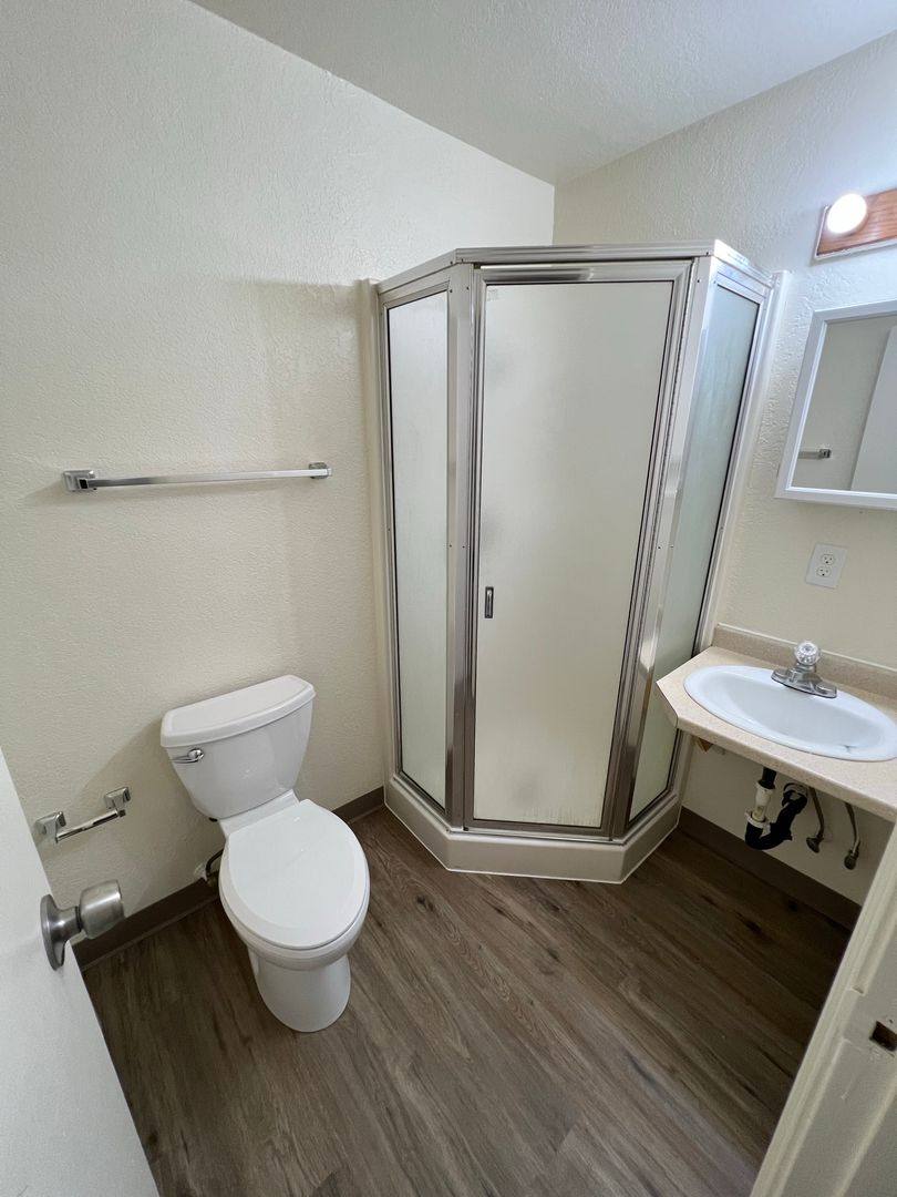 Apartment for rent at 2224 D St, Anchorage, AK 99503