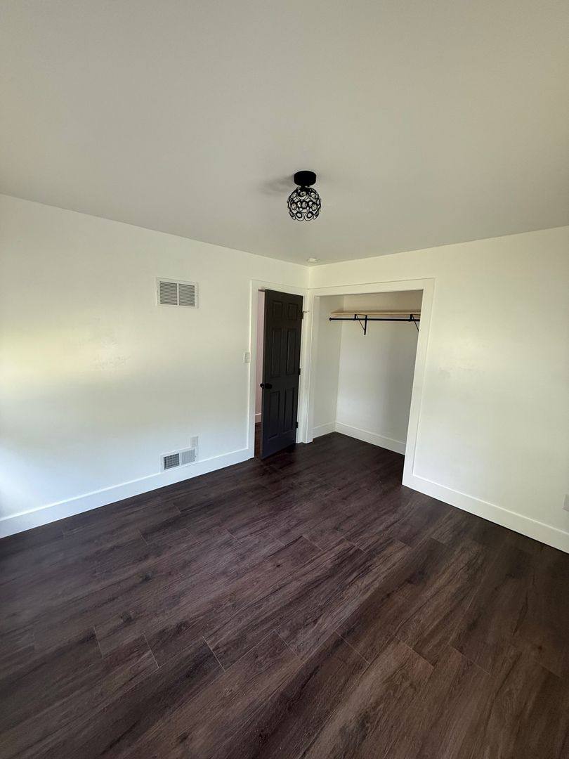 House for rent at 135 Grandview Ave, Lancaster, PA 17603