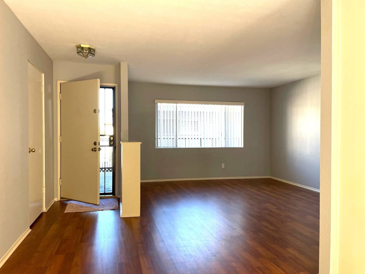Apartment for rent at 1042 W 9th St, San Pedro, CA 90731