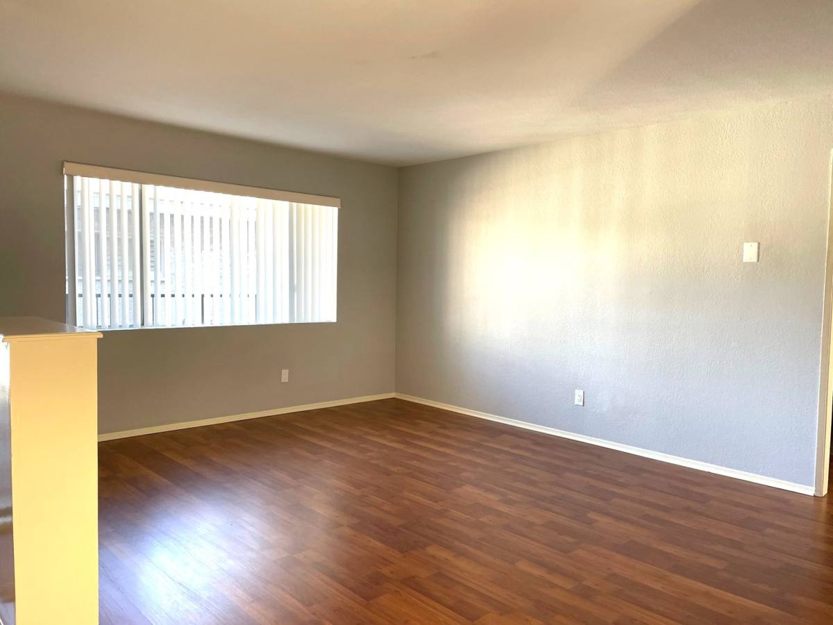 Apartment for rent at 1042 W 9th St, San Pedro, CA 90731