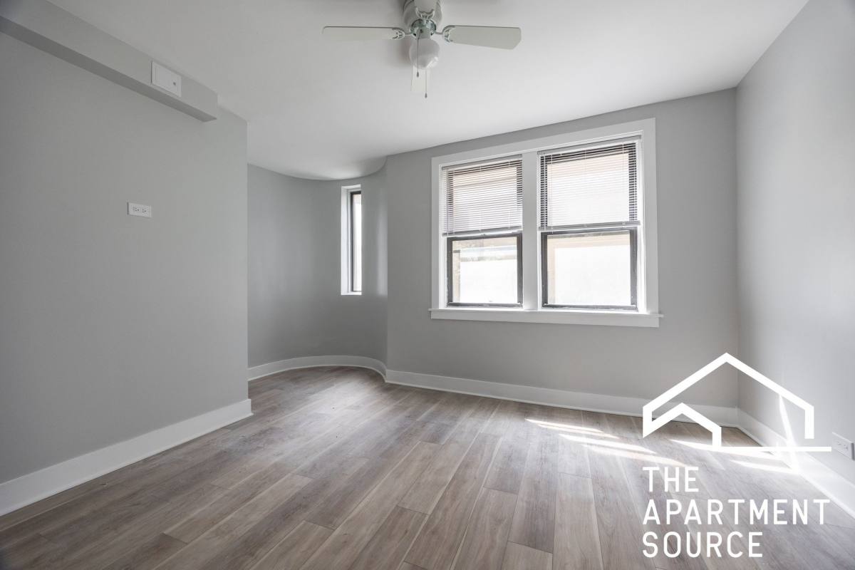 Apartment for rent at 6150 N Francisco Ave, Chicago, IL 60659