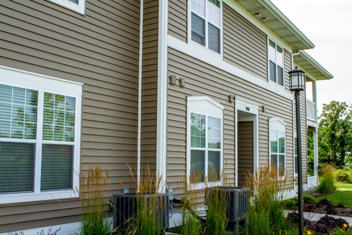 Apartment for rent at 331 S Boo Rd, Chesterton, IN 46304