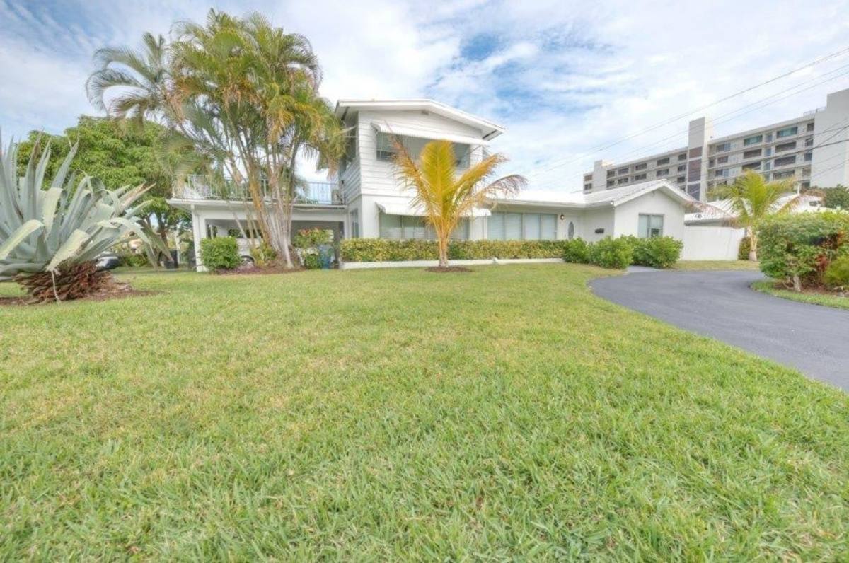 House for rent at 3201 NE 23rd St, Fort Lauderdale, FL 33305