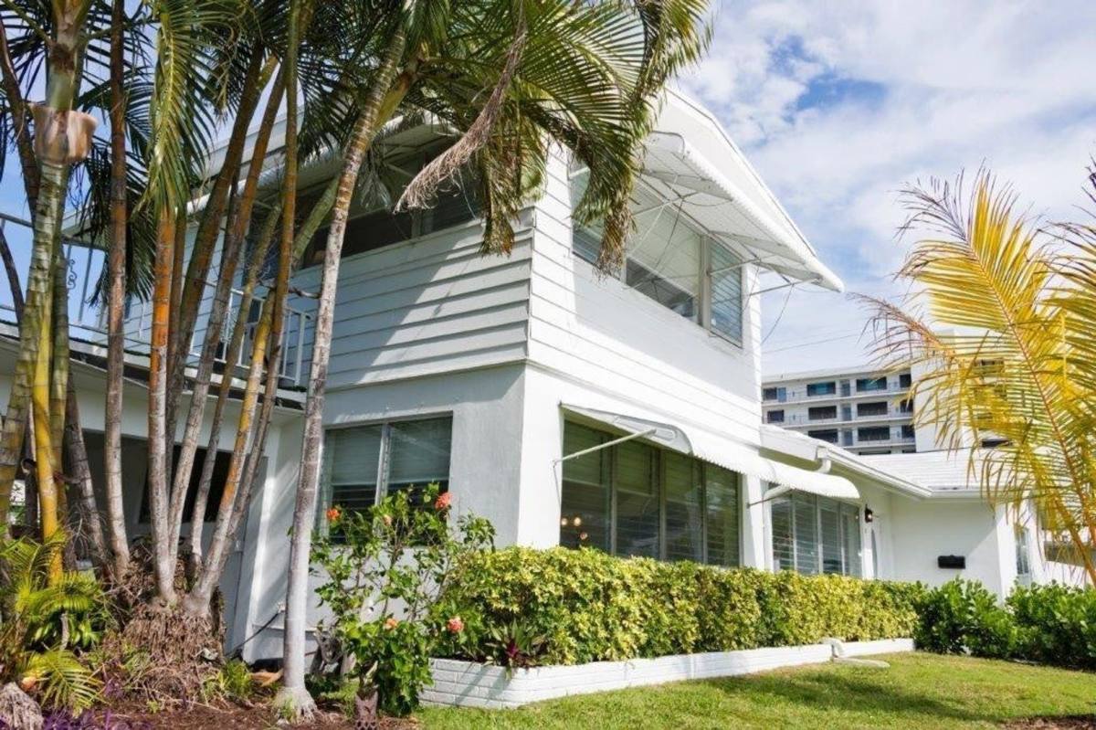 House for rent at 3201 NE 23rd St, Fort Lauderdale, FL 33305