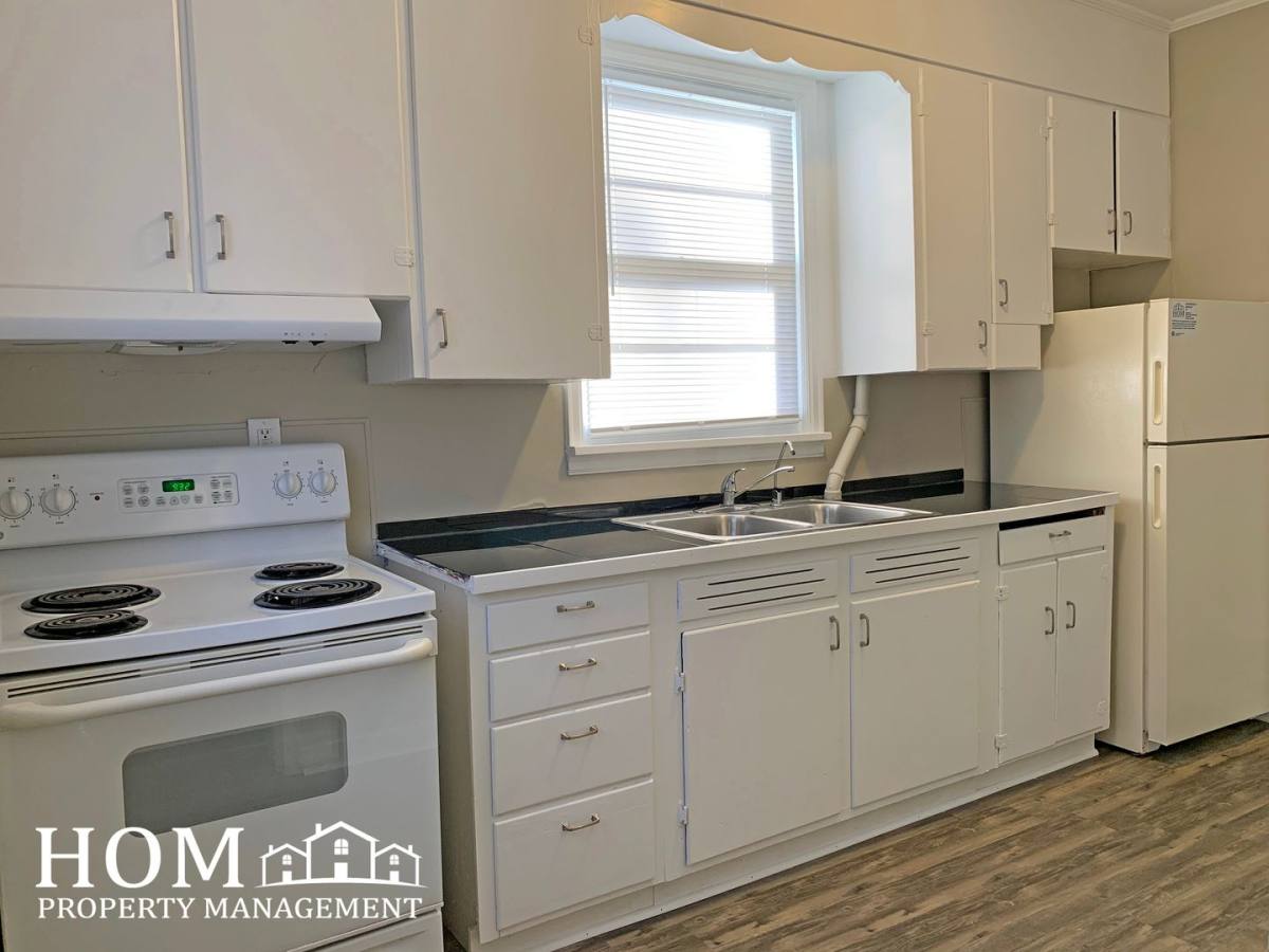 Apartment for rent at 532 Wheeler Ave, Mankato, MN 56003